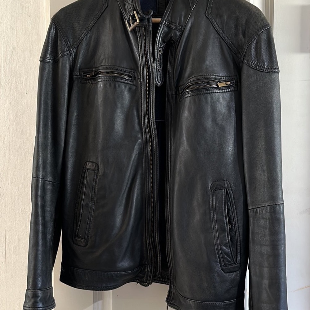 Massimo Dutti